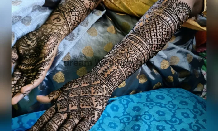 Henna by Uva